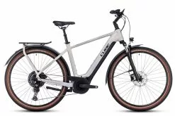 Cube Touring Hybrid Pro 625 2023